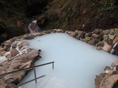 Tsubame Onsen Kawara no yu